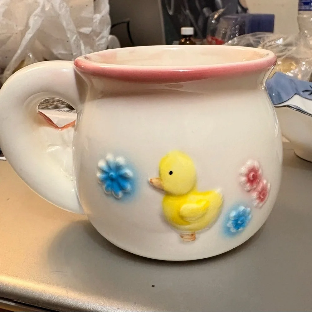 Vintage Nancy Pew Mug Cup Baby Duck Bunny Rabbit Bow Mig/Planter Giftwares Co